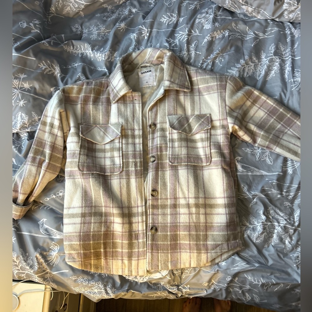 Garage Vancity Shacket